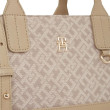 Dámska béžová kabelka s monogramom značky Tommy Hilfiger Dámska béžová kabelka s monogramom značky Tommy Hilfiger