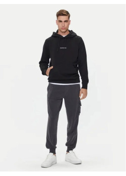 Štýlová čierna mikina s kapucňou pre pánov Calvin Klein Jeans