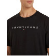 Pánske tričko Tommy Jeans v čiernej farbe Pánske tričko Tommy Jeans v čiernej farbe