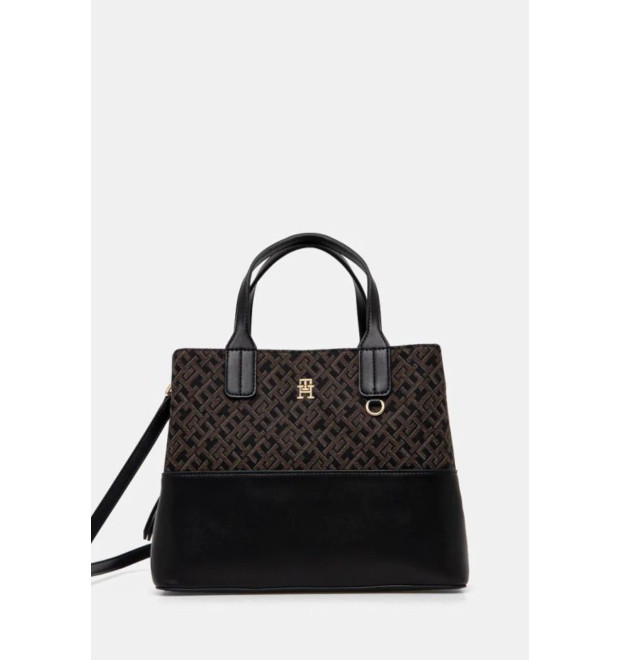 Dámska čierna kabelka s monogramom značky Tommy Hilfiger Dámska čierna kabelka s monogramom značky Tommy Hilfiger