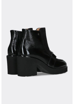 Luxusné lesklé členkové čižmy Kelton