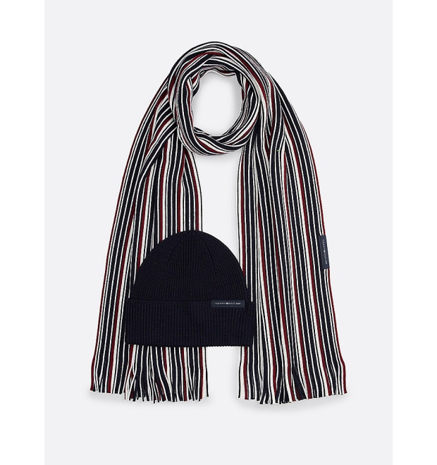 Pánsky set čiapka a šál Tommy Hilfiger v modrej farbe Pánsky set čiapka a šál Tommy Hilfiger v modrej farbe