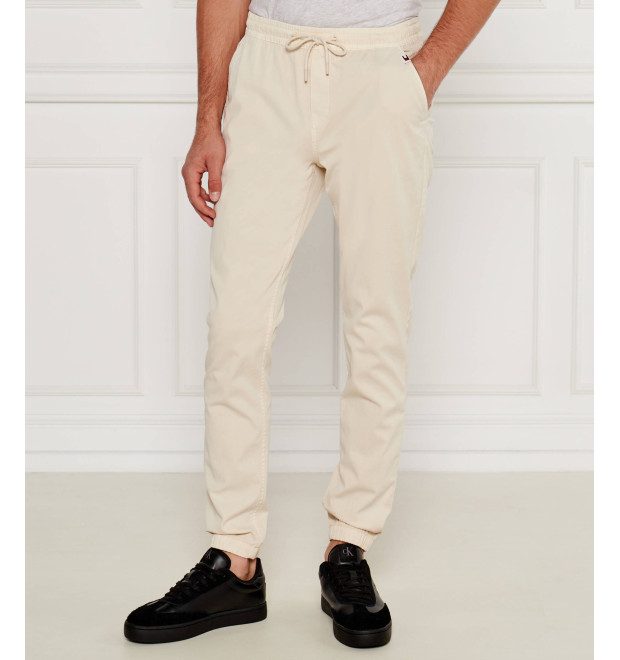 Tommy Hilfiger pánske nohavice Austin joggers béžová Tommy Hilfiger pánske nohavice Austin joggers béžová
