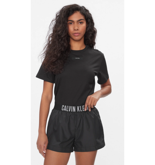 Dámske čierne tričko značky Calvin Klein