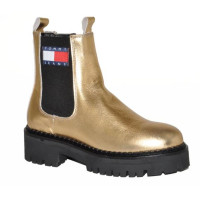 Dámske zlaté členkové čižmy Tommy Hilfiger Dámske zlaté členkové čižmy Tommy Hilfiger