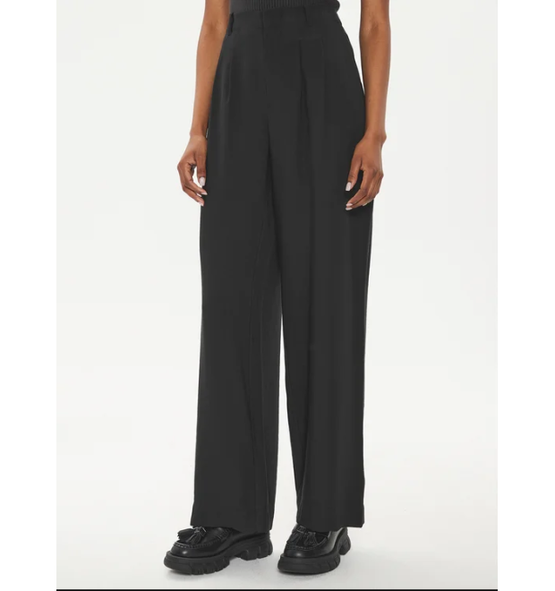Dámske voľné elegantné nohavice Calvin Klein-čierne Dámske voľné elegantné nohavice Calvin Klein-čierne