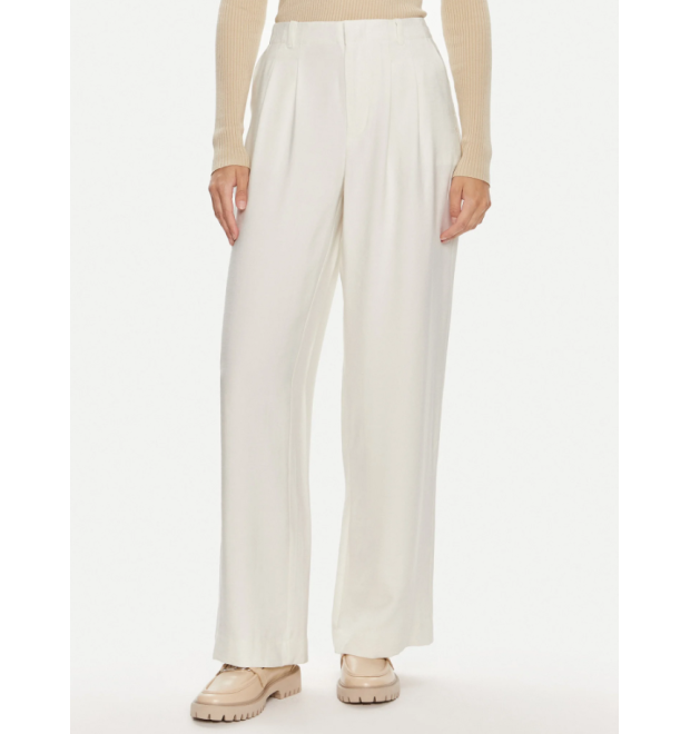 Dámske voľné elegantné nohavice Calvin Klein-biele Dámske voľné elegantné nohavice Calvin Klein-biele