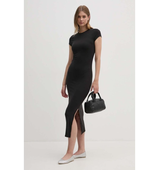 Dámske dlhé priliehavé šaty Calvin Klein s rozparkom Dámske dlhé priliehavé šaty Calvin Klein s rozparkom