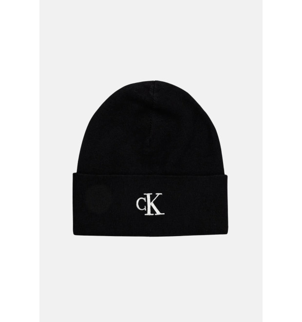 Calvin Klein zimná čiapka s bielym logom čierna Calvin Klein zimná čiapka s bielym logom čierna