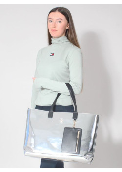 Dámska shopper kabelka s kovovým efektom Tommy Hilfiger