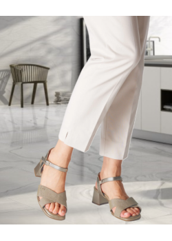Dámske zlaté elegantné sandále na opätku Tamaris