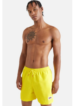 Krátke žlté šortky Tommy HIlfiger