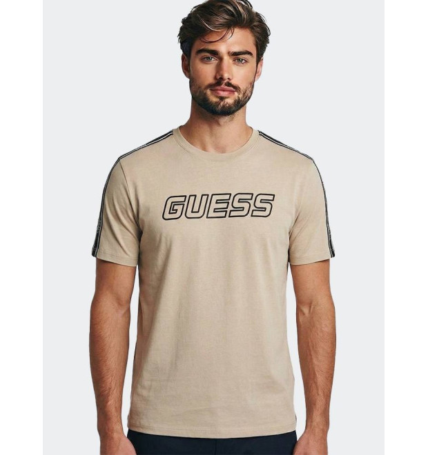 Guess pánske tričko Arlo hnedé Guess pánske tričko Arlo hnedé