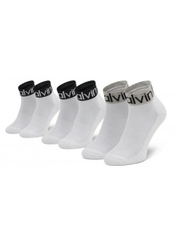 Sada troch párov bielych ponožiek značky Calvin Klein