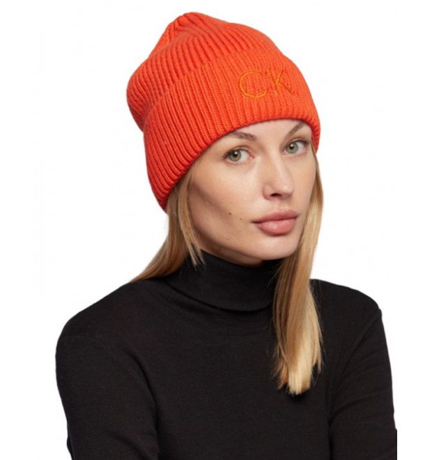 Dámska pletená čiapka Calvin Klein v oranžovej farbe