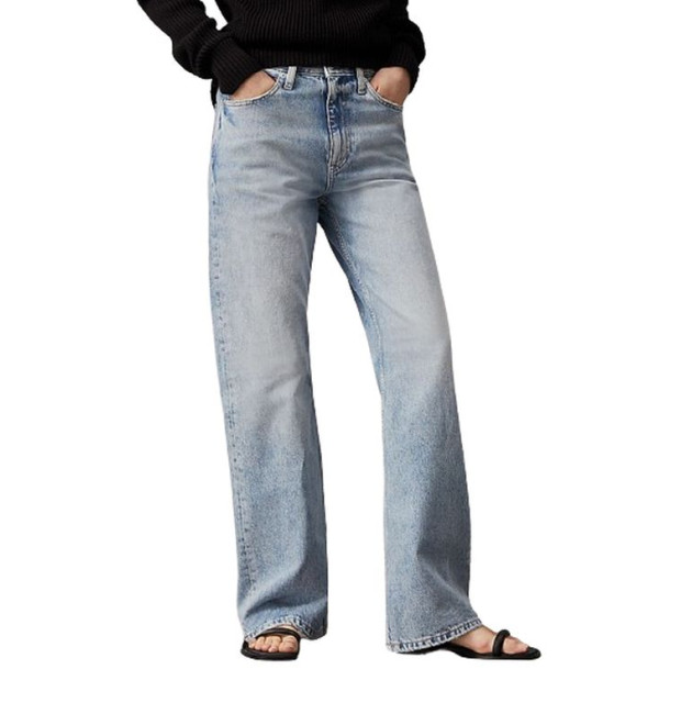 Bootcut rifle Calvin Klein svetlomodré Bootcut rifle Calvin Klein svetlomodré