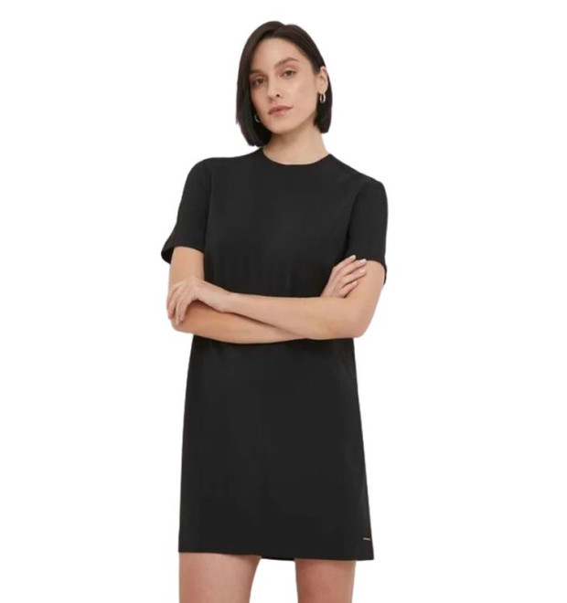 Šaty s krátkym rukávom Calvin Klein čierne Šaty s krátkym rukávom Calvin Klein čierne