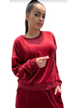 Dámska velúrová súprava DKNY v sýto červenej farbe