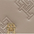 Crossbody kabelka Tommy Hilfiger v hnedej farbe Crossbody kabelka Tommy Hilfiger v hnedej farbe
