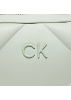 Kabelka Calvin Klein cez rameno v bielej farbe