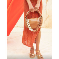 Hnedá crossbody kabelka Hispanitas s retiazkou Hnedá crossbody kabelka Hispanitas s retiazkou