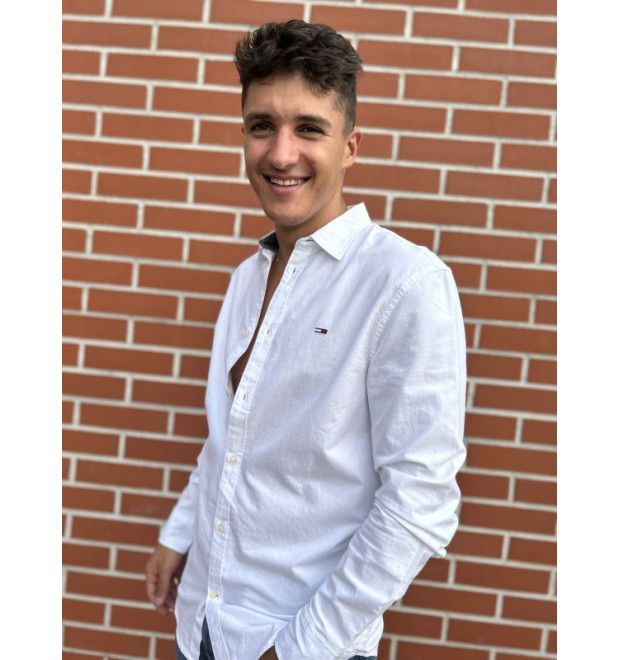 Pánska biela košeľa s dlhým rukávom Tommy Jeans Pánska biela košeľa s dlhým rukávom Tommy Jeans
