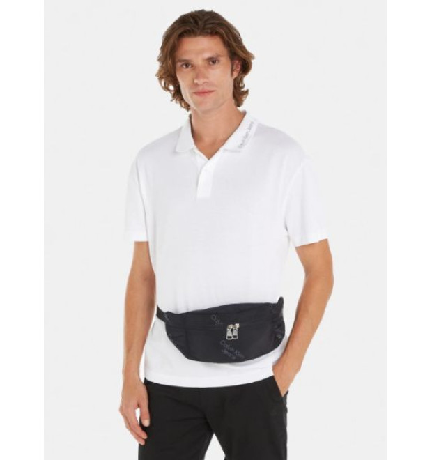 Univerzálna čierna väčšia ľadvinka Calvin Klein Univerzálna čierna väčšia ľadvinka Calvin Klein