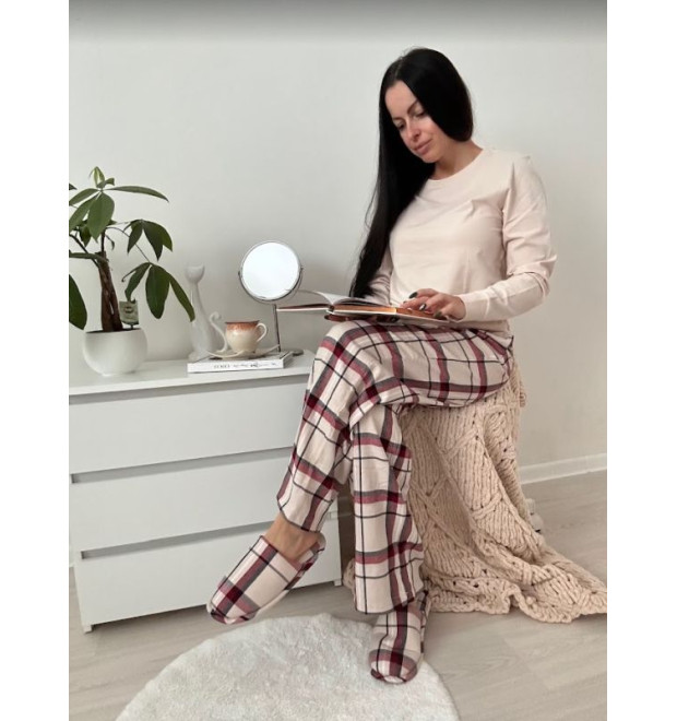 DÁMSKY BÉŽOVÝ SET TOMMY HILFIGER PYŽAMOVÝ S PAPUČKAMI DÁMSKY BÉŽOVÝ SET TOMMY HILFIGER PYŽAMOVÝ S PAPUČKAMI