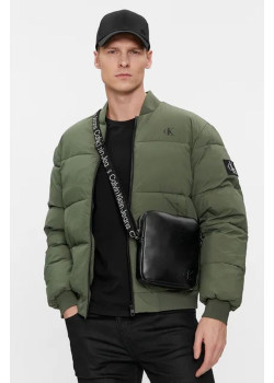 Pánska čierna taška cez rameno značky Calvin Klein