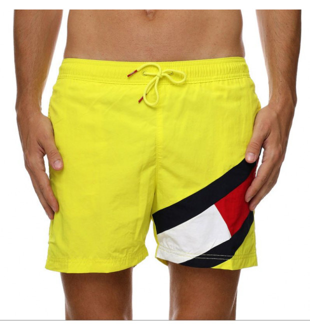 Kúpacie žlté šortky Tommy Hilfiger Kúpacie žlté šortky Tommy Hilfiger