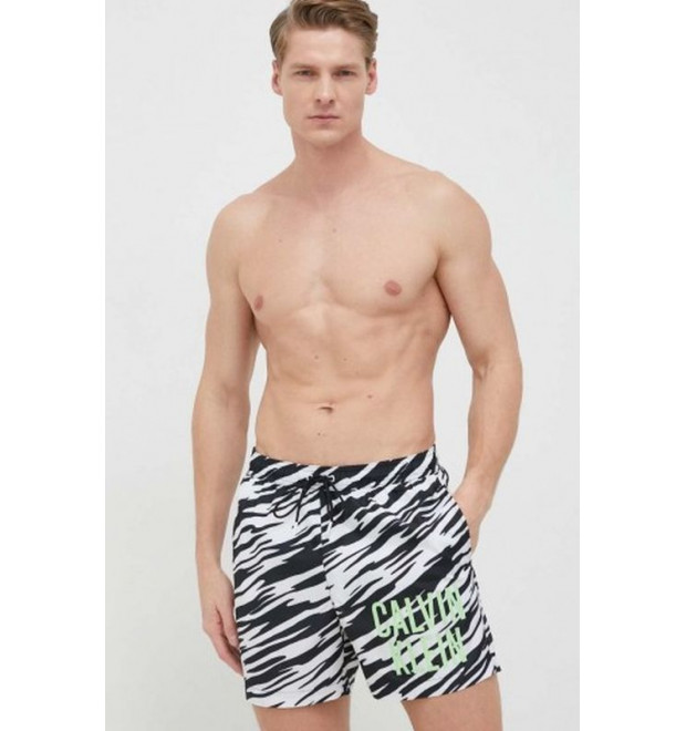Čierno biele šortky Calvin Klein so vzorom Čierno biele šortky Calvin Klein so vzorom