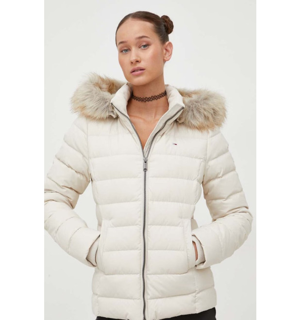 Tommy Jeans dámska zimná krátka bunda Tommy Jeans dámska zimná krátka bunda