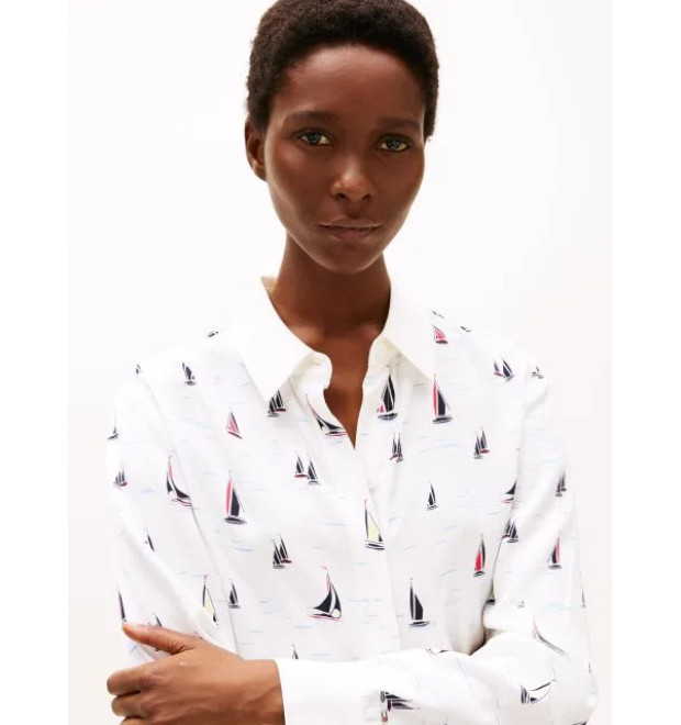 Tommy Hilfiger dámska košeľa s potlačou biela Tommy Hilfiger dámska košeľa s potlačou biela