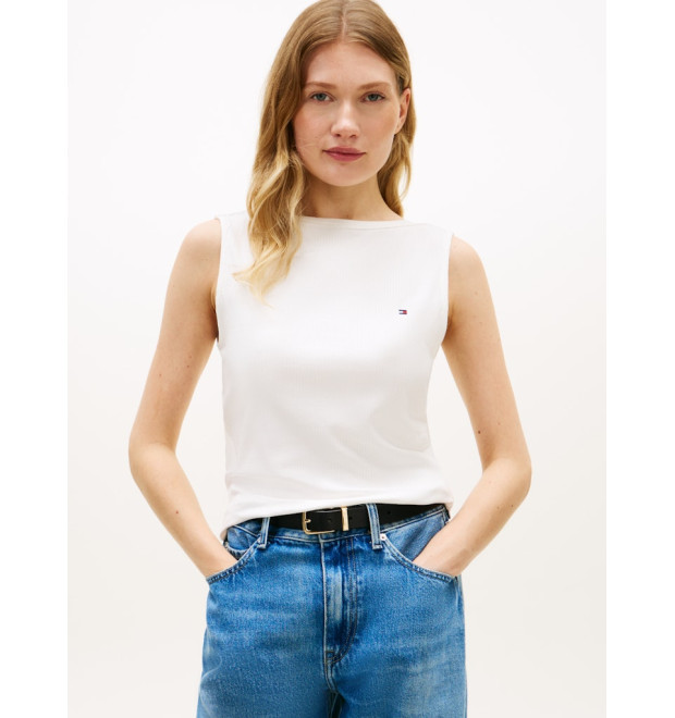 Tommy Hilfiger top s lodičkovým výstrihom biely Tommy Hilfiger top s lodičkovým výstrihom biely