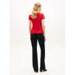 Tommy Hilfiger Slim tričko s textúrovaným logom červené Tommy Hilfiger Slim tričko s textúrovaným logom červené