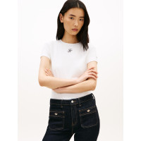 Tommy Hilfiger Slim tričko s textúrovaným logom biele Tommy Hilfiger Slim tričko s textúrovaným logom biele