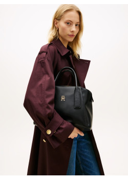 Tommy Hilfiger kabelka crossbody Modern čierna