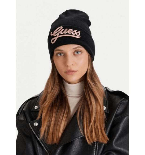 Guess dámska čiapka beanie s nápisom čierna Guess dámska čiapka beanie s nápisom čierna