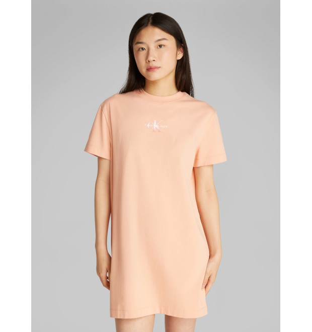 Calvin Klein Jeans krátke dámske šaty slim fit ružové Calvin Klein Jeans krátke dámske šaty slim fit ružové