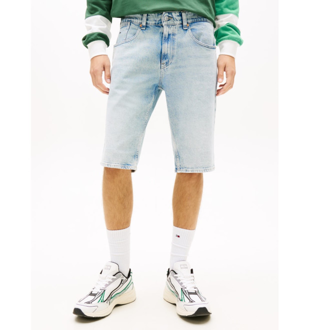 Tommy Jeans Ronnie svetlé krátke rifle modré Tommy Jeans Ronnie svetlé krátke rifle modré