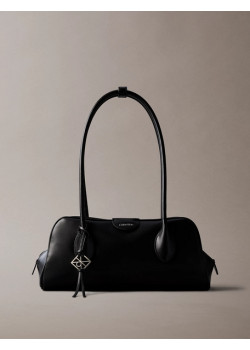 Calvin Klein kabelka Emblem Trio čierna