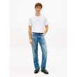 Tommy Hilfiger pánske tričko s logom Regular Fit biele Tommy Hilfiger pánske tričko s logom Regular Fit biele