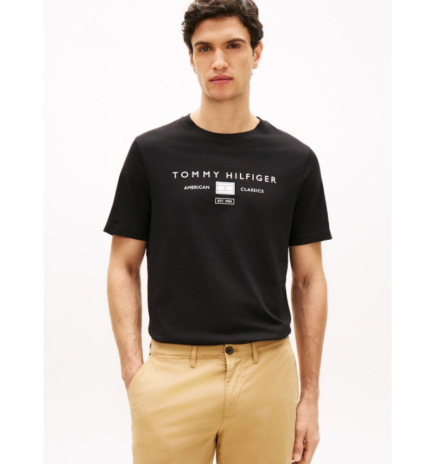 Tommy Hilfiger pánske tričko Reg s logom čierne Tommy Hilfiger pánske tričko Reg s logom čierne