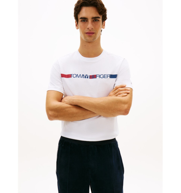 Tommy Hilfiger pánske tričko Brand Love biele Tommy Hilfiger pánske tričko Brand Love biele