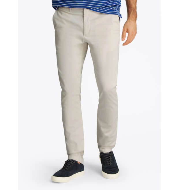 Tommy Hilfiger pánsko Chino nohavice biele Tommy Hilfiger pánsko Chino nohavice biele