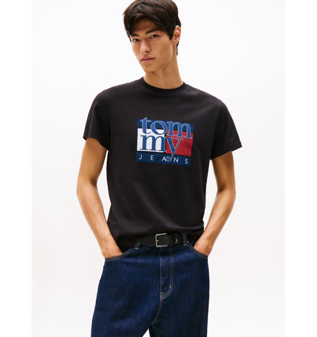 Tommy Jeans pánske tričko s vlajkou čierne Tommy Jeans pánske tričko s vlajkou čierne