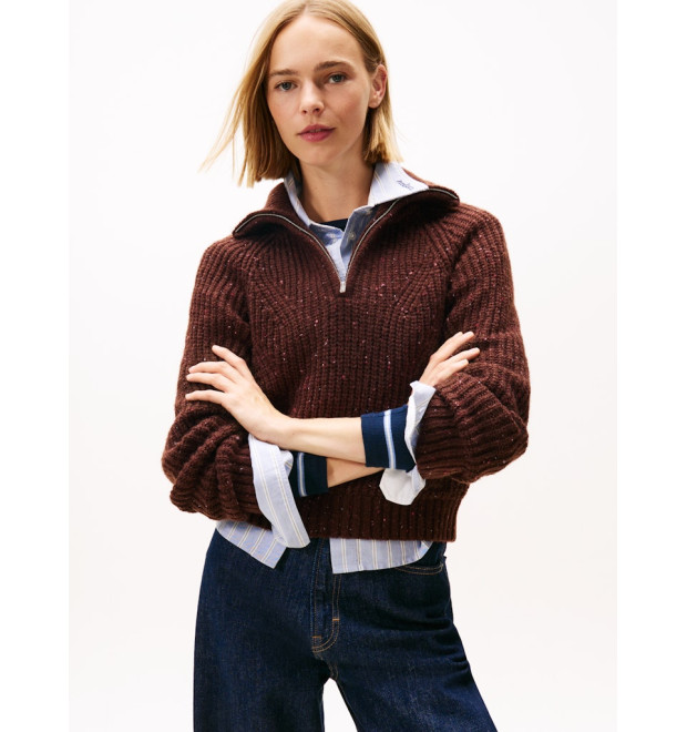 Tommy Jeans dámsky sveter so zipsom hnedý Tommy Jeans dámsky sveter so zipsom hnedý