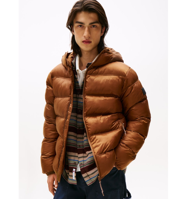 Tommy Jeans pánska zimná bunda hnedá
