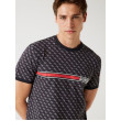 Guess tričko s celoplošným logom čierne Guess tričko s celoplošným logom čierne