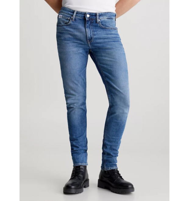 Pánske SLIM TAPERED JEANS Calvin Klein Jeans Pánske SLIM TAPERED JEANS Calvin Klein Jeans